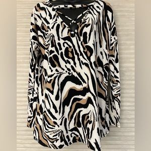 WHITE BIRCH Animal Print Top with Cross V-neck Size Small NEW